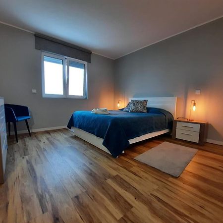 Apartamento Central T3 蓬塔德尔加达 外观 照片