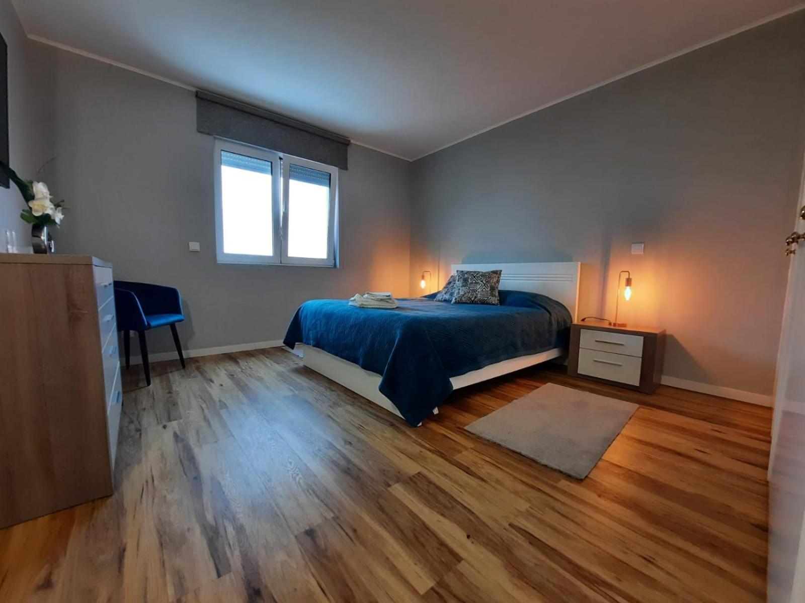 Apartamento Central T3 蓬塔德尔加达 外观 照片