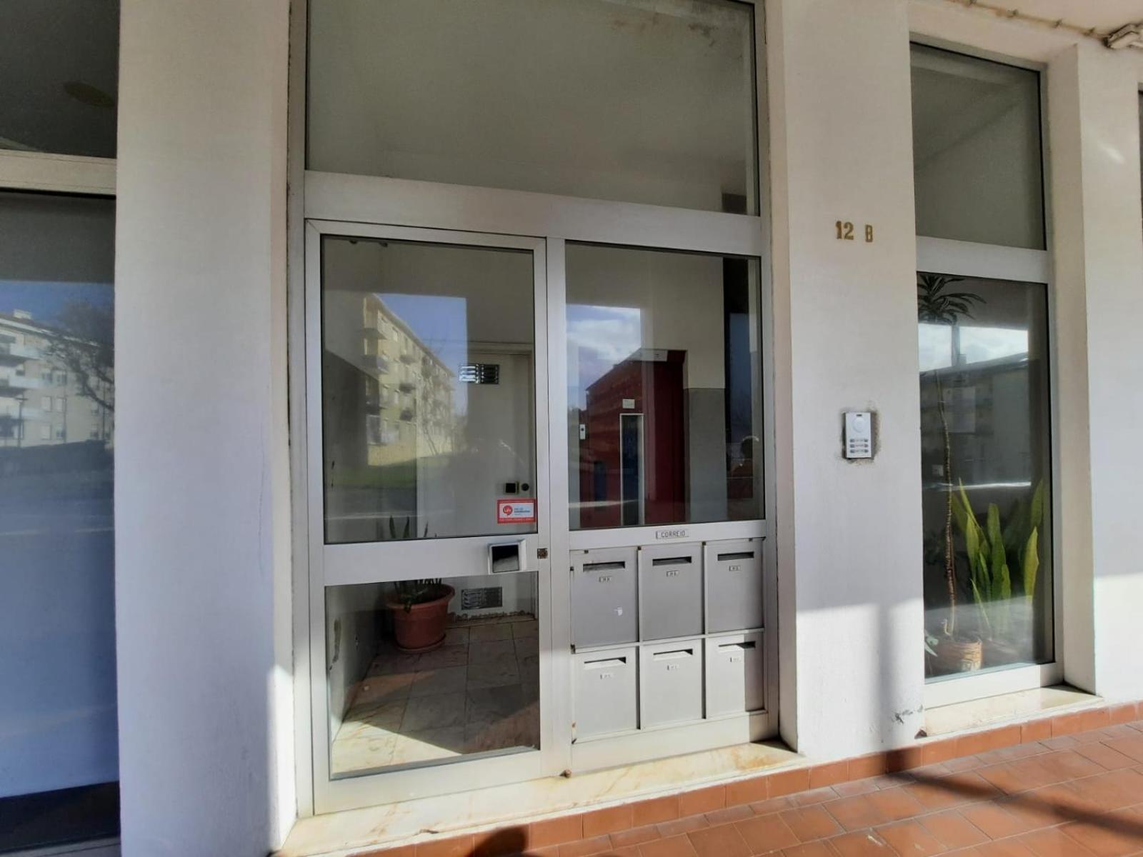 Apartamento Central T3 蓬塔德尔加达 外观 照片